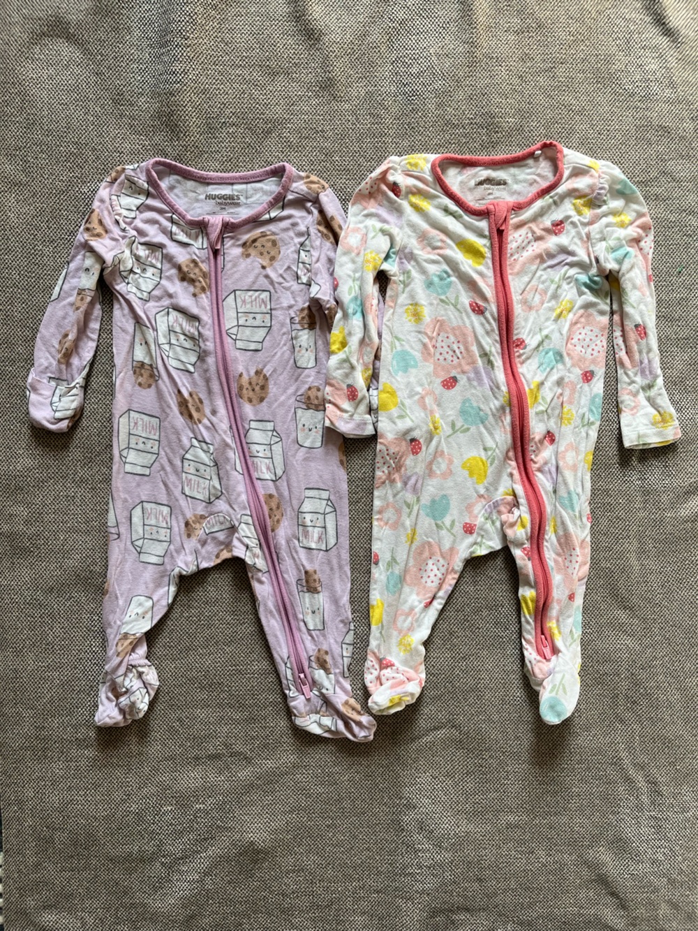 Lot of 2 Huggies bamboo baby girl sleepers 3-6 month